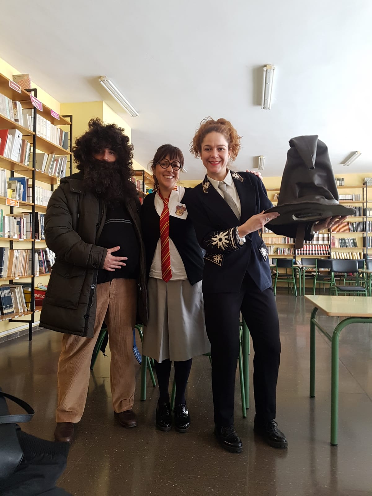 El colegio de Peralta se viste de Hogwarts para celebrar El Día del Libro